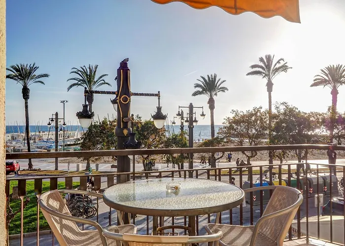 Апартаменты Soleil By Hello Homes